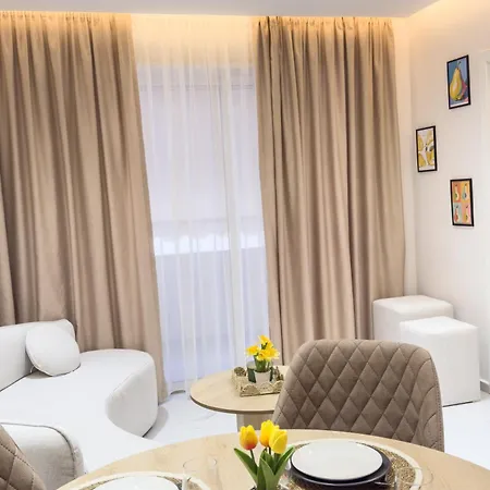 Pear By Tok Apartment Durres