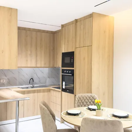 Pear By Tok Apartment *